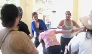 Huánuco: Mujer agrede brutalmente a dirigente vecinal