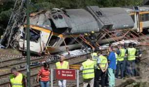 Cuatro muertos tras descarrilamiento de tren en España