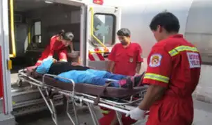 Arequipa: choque de auto contra tren deja un muerto y un herido