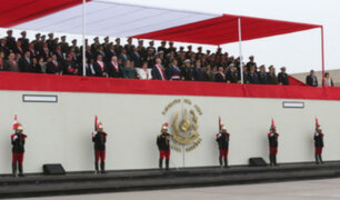Presidente Kuczynski encabeza ceremonia por Día de las Fuerzas Armadas
