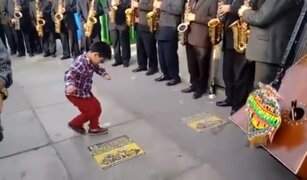 Niño se lleva elogio de miles de peruanos con su forma de bailar la tunantada