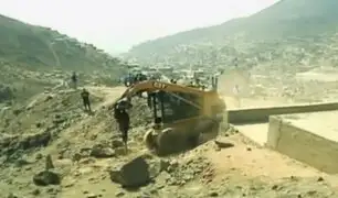 Destruyen tumbas construidas junto a mausoleo terrorista