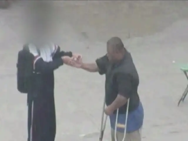 Detienen a hombre con discapacidad que asaltaba a escolares en Los Olivos