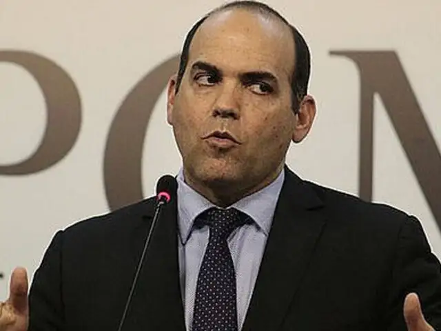 Fernando Zavala rechaza calificativos del gobierno de Venezuela