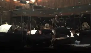 YouTube: Orquesta sinfónica estremece interpretando canción metal ‘Chop Suey!’ de System of a Down [VIDEO]