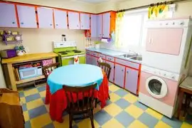 Canadá: pareja de esposos convierte su cocina en la de 'Los Simpson'