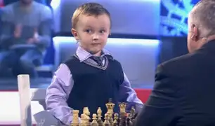 YouTube: El llanto de un niño prodigio tras perder contra un maestro de ajedrez se roba el corazón de Internet [VIDEO]