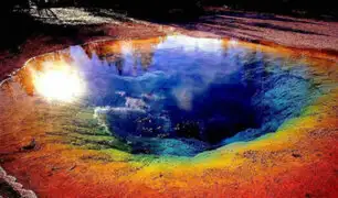 Joven se desintegra tras caer en géiser de aguas ácidas en Parque Yellowstone