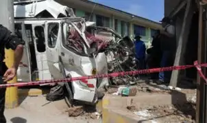 Furgoneta se estrella contra un camión y deja un muerto en Cercado de Lima
