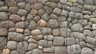 Cusco: realizan limpieza de pintas en muro inca