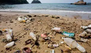 Veraneantes responden tras acumulación de basura en playas por Año Nuevo