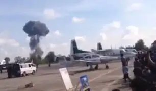 Avión militar se estrella durante una exhibición en Tailandia