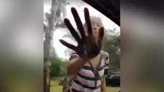 VIDEO: mujer es atacada por llevar velo islámico en Australia