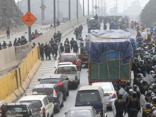 Puente Piedra: protesta contra nuevo peaje genera bloqueo en Panamericana Norte