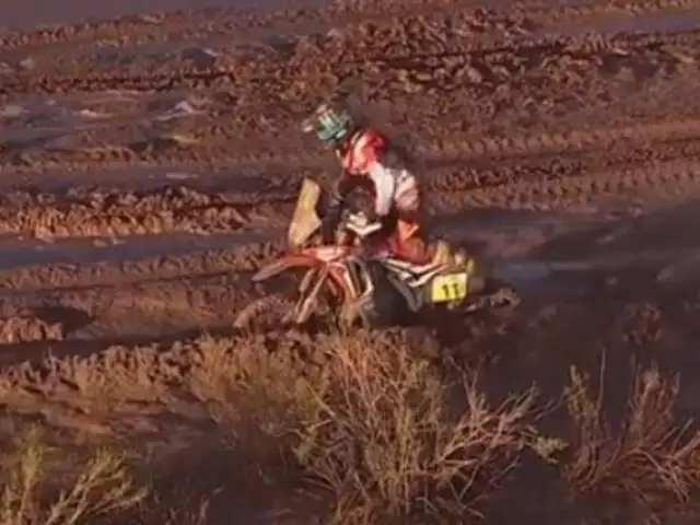 Motociclista quedó atrapado en el lodo durante Rally Dakar 2017 [VIDEO]