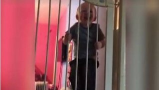 Esto ocurre cuando un bebé sabe cómo escapar de cualquier lugar