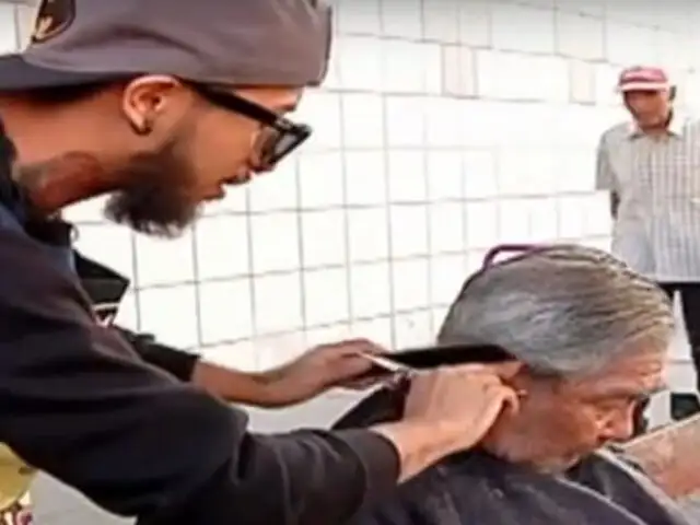 Percy Azabache: el peluquero de los mendigos