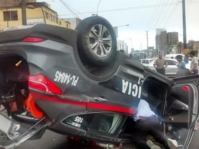 Patrullero policial causó accidente en Breña