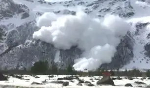 Al menos 6 turistas fueron sepultados por avalancha en Rusia
