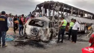La Libertad: choque frontal entre dos vehículos deja 1 muerto y 25 heridos