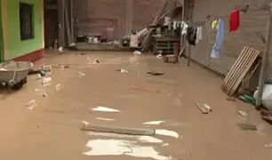Huachipa: calles y viviendas inundadas tras desborde del río Huaycoloro