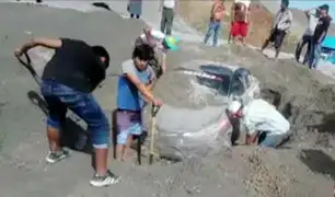 Vehículos atrapados tras deslizamiento en carretera Pativilca – Huaraz