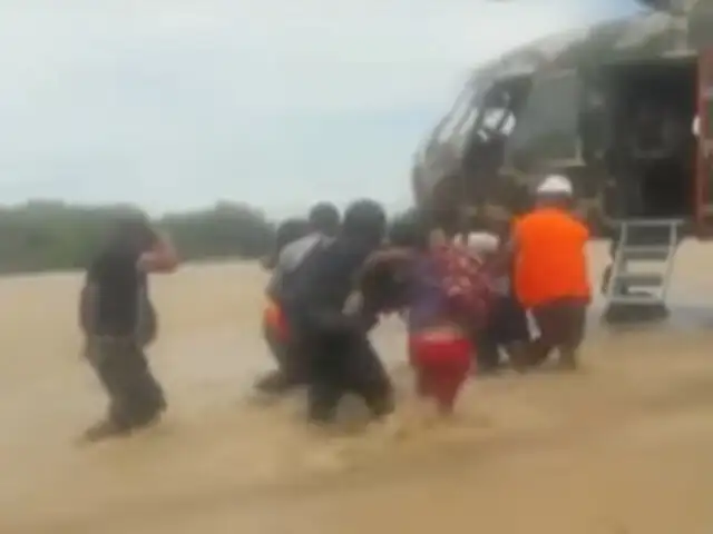Lambayeque: Ejército rescata a varias personas en Pacora