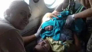 Bebé nace dentro de un helicóptero del Ejército durante dramático rescate