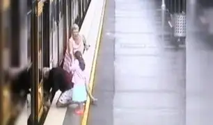 Australia: pánico en estación al caer niño a rieles de tren
