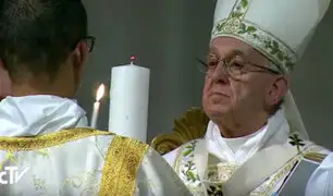 Papa pide paz para Siria durante misa por Domingo de Pascua