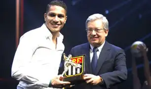 Paolo Guerrero fue elegido como el mejor jugador del Torneo Carioca