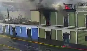 Investigan causas de incendio en casona del Centro de Lima