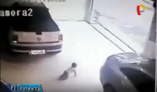 Increíble suerte: niño es arrollado por un auto y sobrevive