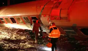 Grecia: al menos 4 muertos y 10 heridos por descarrilamiento de tren