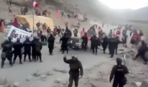 Arequipa: se registraron enfrentamientos entre policías y manifestantes en Caylloma