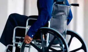 La controvertida ONG que da placer a personas discapacitadas