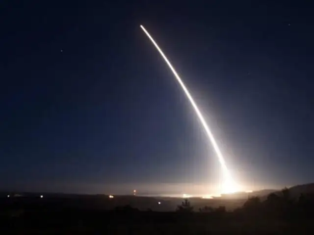 EE.UU. prueba otro misil balístico en menos de una semana hacia el océano Pacifico