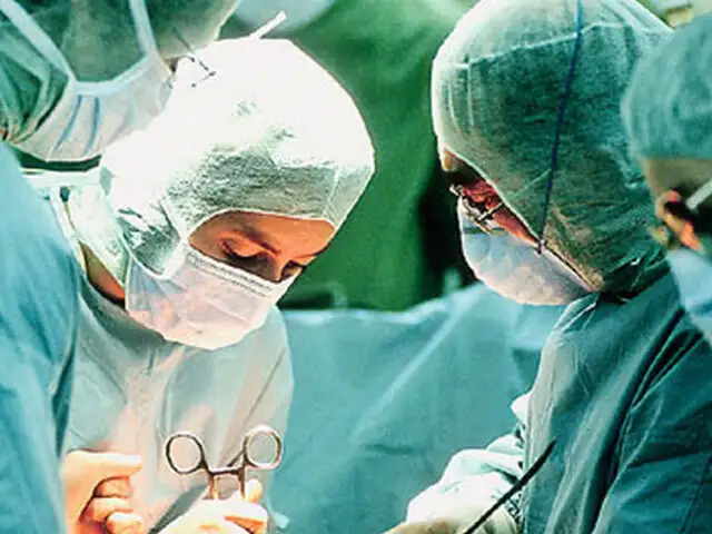 EEUU: realizan con éxito primer trasplante de pene y escroto