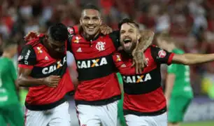 Paolo Guerrero anotó triplete en victoria del Flamengo sobre el Chapecoense