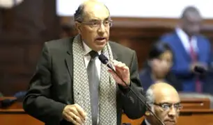 Edwin Donayre lanza comentario machista a ministra Patricia García