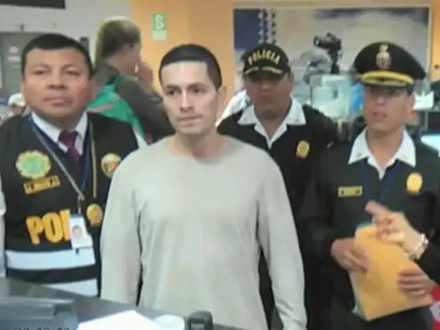 Peligroso “raquetero” peruano fue deportado de los Estados Unidos