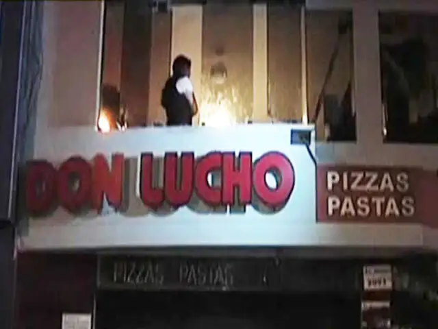Lince: delincuentes armados asaltan pizzería y disparan a propietario