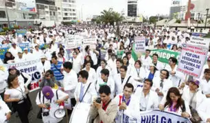 EsSalud: 11 millones de asegurados resultarían afectados por huelga indefinida