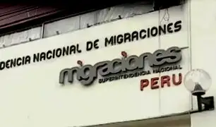 Jefe de Migraciones denuncia que padre de Mario Hart intentó extorsionarlo