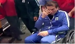 Así fue el traslado de Leao Butrón a la clínica  tras dura caída en el empate de Alianza Lima