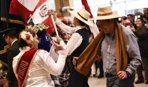 Aeropuerto Jorge Chávez: PNP recibe a turistas con danzas típicas