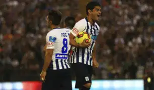 Alianza Lima ganó 2-0 a Juan Aurich y es líder del Torneo Apertura
