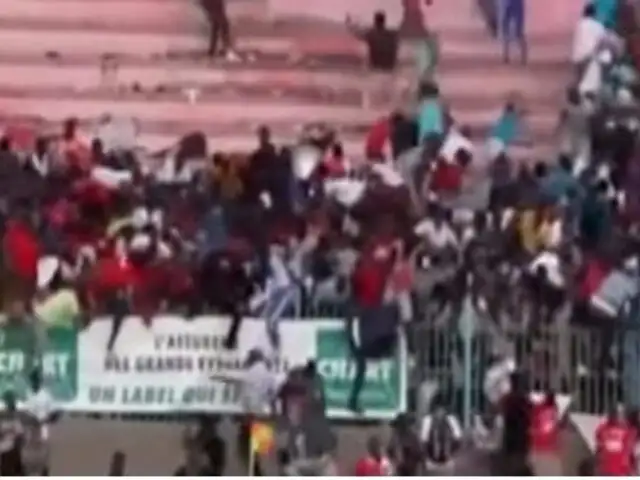 Tragedia en el fútbol de Senegal: 9 muertos dejó el desplome de una tribuna
