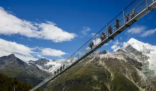 Suiza inaugura el puente colgante más largo del mundo