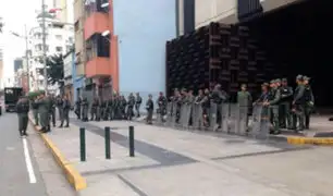 Venezuela: decenas de militares toman sede del Ministerio Público